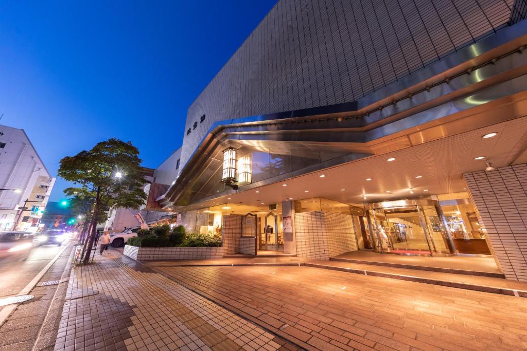 Hotel Danrokan Review