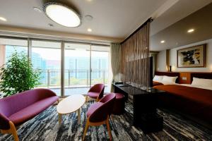 Hotel Grandolce HAKATA - Nearby Attractions
