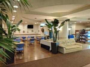 Hotel Harbour Yokosuka - Rooms and Amenities