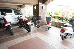 Hotel Kajigaya Plaza - Room Features and Amenities