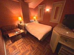 HOTEL KID - Location and Accessibility