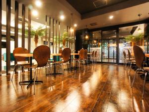 HOTEL LiVEMAX Nagoya Sakae East - Facilities and Services