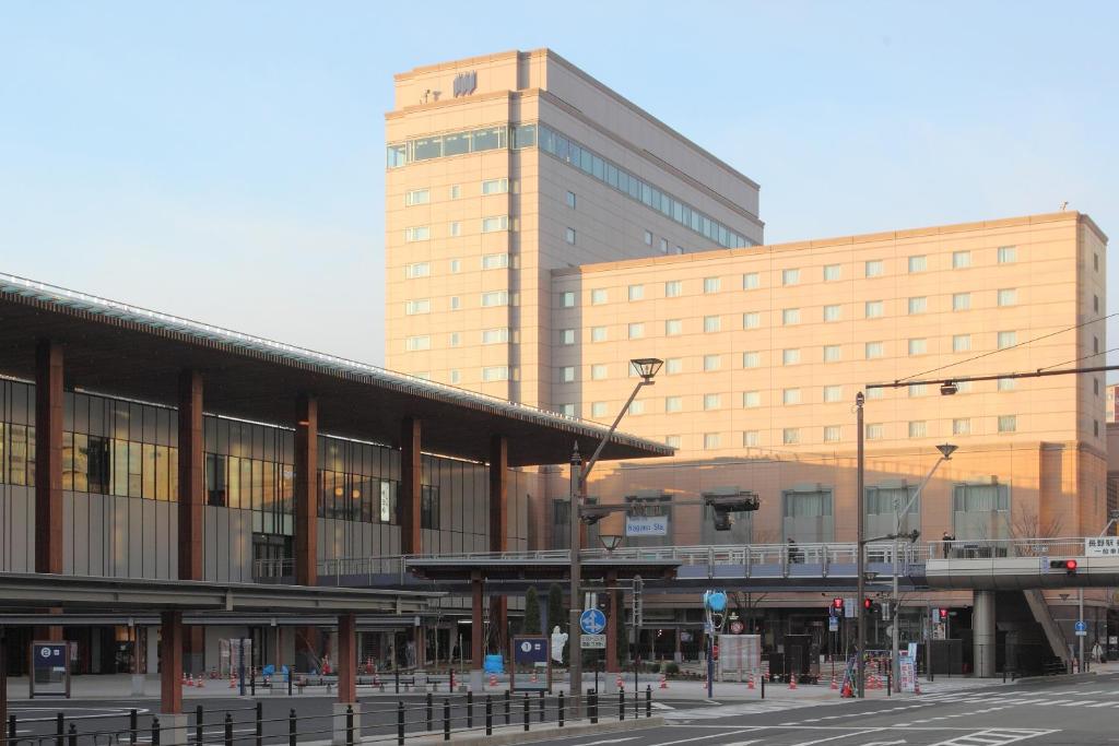 Hotel Metropolitan Nagano - Hotel Overview and Location