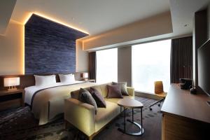 Hotel Metropolitan Sendai East - Amenities and Services