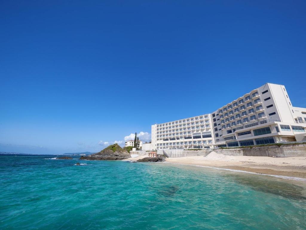 Hotel Miyuki Beach Review