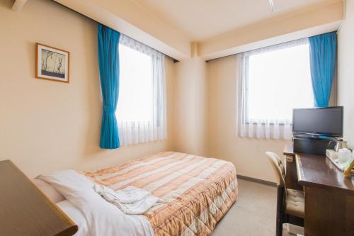 Hotel New Neo - Room Features and Amenities