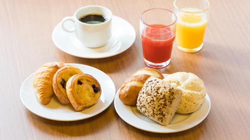 Hotel Route-Inn Court Kofu - Location and Proximity