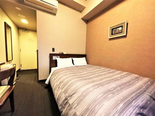 Hotel Route-Inn Hakata Ekimae -Hakataguchi- - Amenities and Services