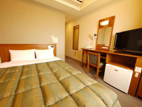 Hotel Route-Inn Honjo Ekiminami - Location and Distance