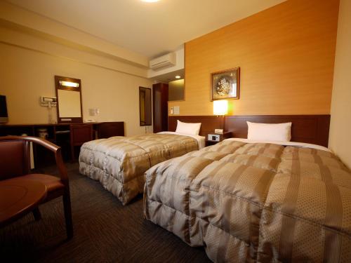 Hotel Route-Inn Isahaya Inter - Room Amenities