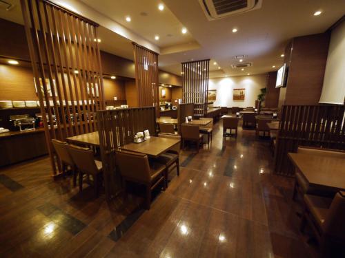 Hotel Route-Inn Seki - Accommodations and Amenities