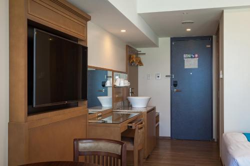 Kariyushi LCH. Resort - Overview of Kariyushi LCH. Resort