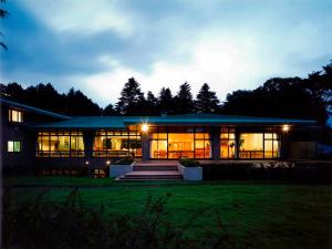 KARUIZAWA CLUB OF ART - Dining and Amenities