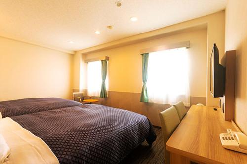 Komagane Premont Hotel - Hotel Overview and Location