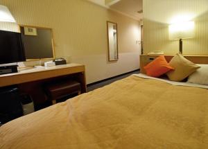Omura Central Hotel - Guest Ratings and Reviews