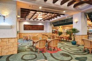 Pacific Hotel Okinawa - Amenities and Services