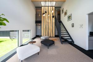 Plainn by Negura - Room Features