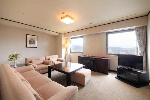 Quintessa Hotel Ogaki - Accommodation Options