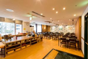 Seaside Hotel Twins Momochi - Accommodation Options