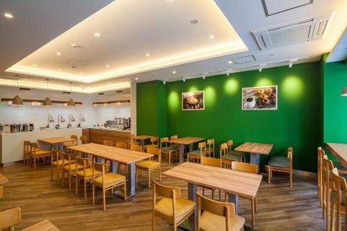 Smile Hotel Hiroshima - Amenities and Facilities