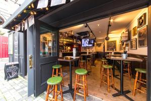 Sun Palace Hotel - Room Features