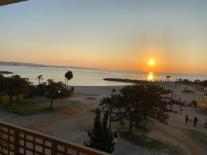 Sunset Beach Drill - Accommodation Options