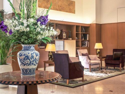 The Cypress Mercure Hotel Nagoya - Hotel Overview and Location