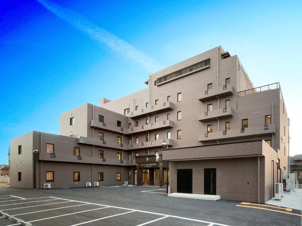 The Kato Hotel Review