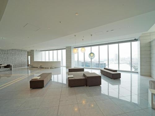 The Square Hotel Yokohama Minatomirai - Complimentary Amenities