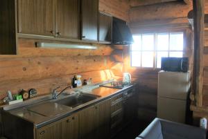 White Tree Log House Madarao Tangram - Amenities and Facilities