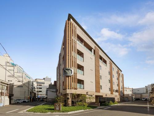 Y-HOTEL - Amenities and Facilities