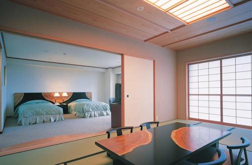 Yakushima Iwasaki Hotel - Guest Experience