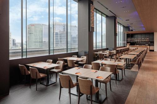 Yokohama Tokyu REI Hotel - Accommodations and Room Amenities