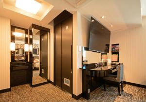 APA Hotel Kagoshima Tenmonkan - Location Highlights