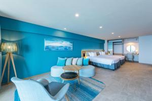 AQUASENSE Hotel & Resort - Dining Options