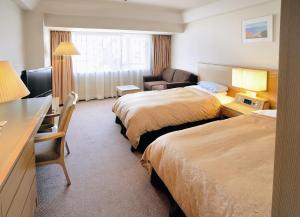 Bandai Silver Hotel - Dining Experiences