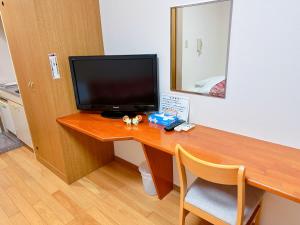 Estral Goya - House Rules and Policies