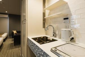 GRAND BASE Yakuin Odori - Nearby Attractions
