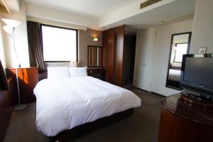 Green Rich Hotel Oita Miyakomachi - Amenities and Services