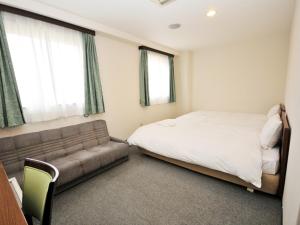 Hotel Green Line - Policies and Requests