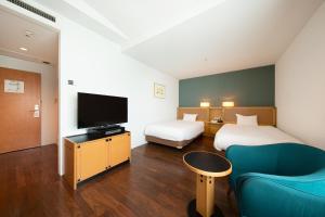 Hotel Nagoya Garden Palace - Location and Accessibility