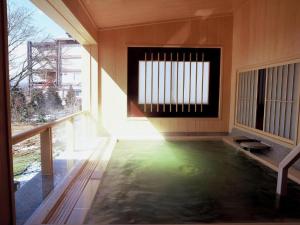 Hotel New Katsura - Activities and Entertainment