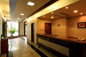 Hotel New Shizuoka - Transportation and Accessibility