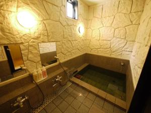 Hotel Route-Inn Court Uenohara - Wellness and Services