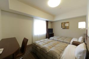 Hotel Route-Inn Sendaiizumi Inter - Dining Options