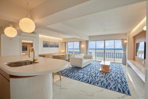 LAZOR SEA RESORT - Guest Reviews