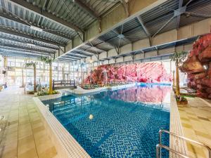 Mikazuki Sea-Park Hotel Awa Kamogawa - Guest Services and Policies