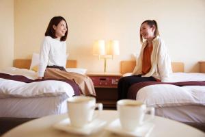 Mito Hotel Season - Booking Process