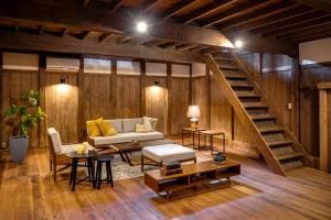NIPPONIA Sawara Merchant Town Hotel - Language Support