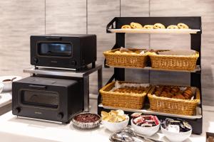 Nishitetsu Hotel Croom Nagoya - Nearby Attractions and Accessibility